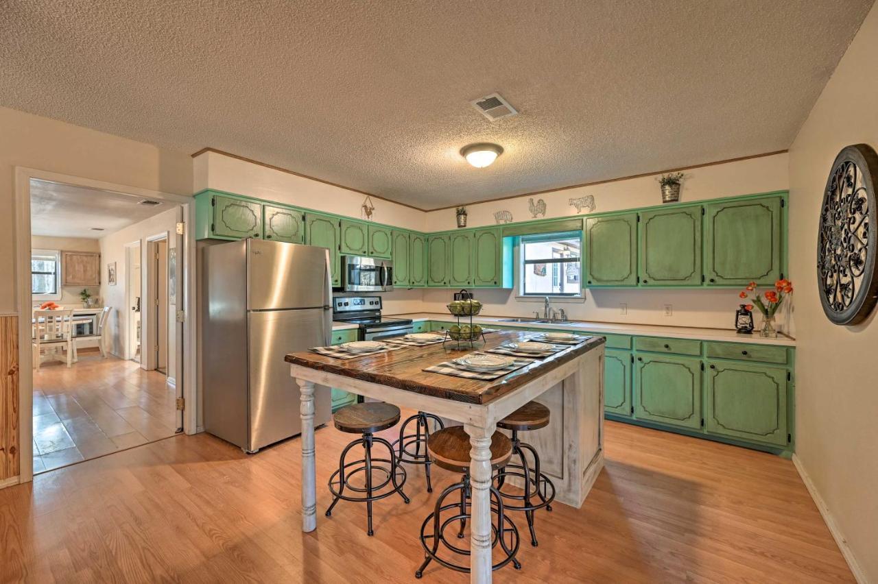 فيلا Pet-Friendly Shady Oaks Broken Bow Gem With Patio! المظهر الخارجي الصورة