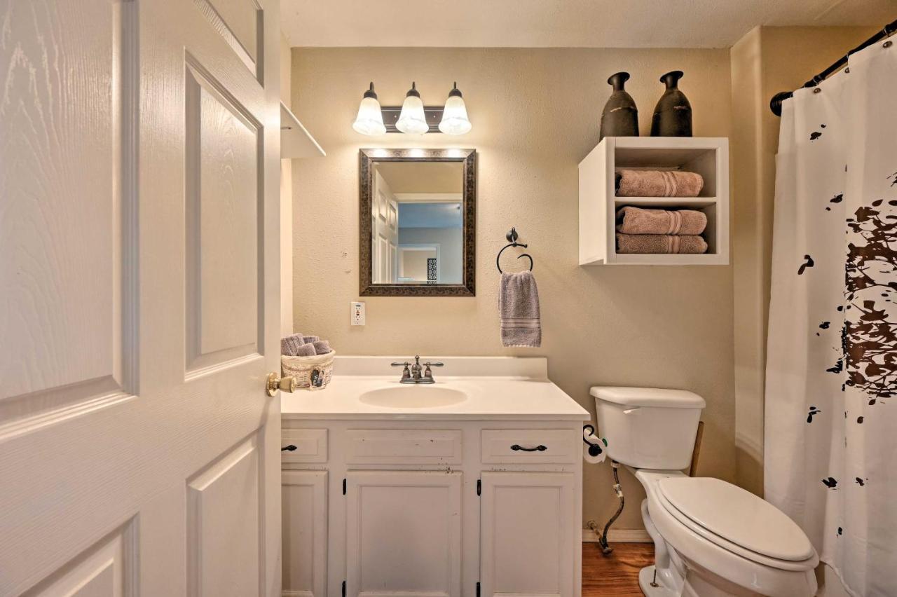 فيلا Pet-Friendly Shady Oaks Broken Bow Gem With Patio! المظهر الخارجي الصورة